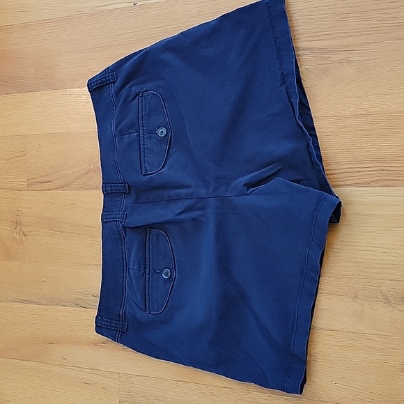 Liz Claiborne Size 14 women's shorts - Picture 2 of 4